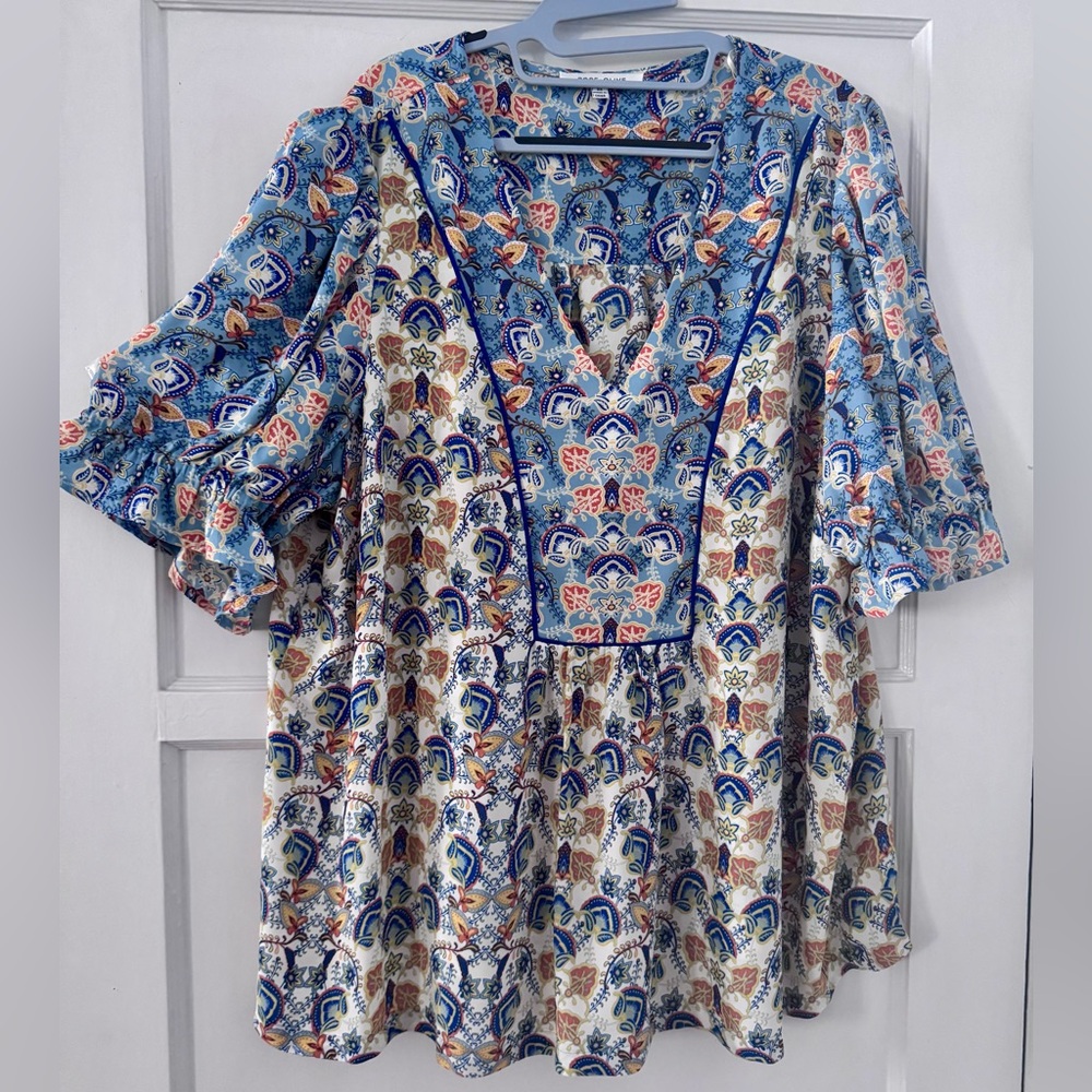 Rose & Olive -Bohemian inspired top size 2X multicolored with semi-wide sleeves
